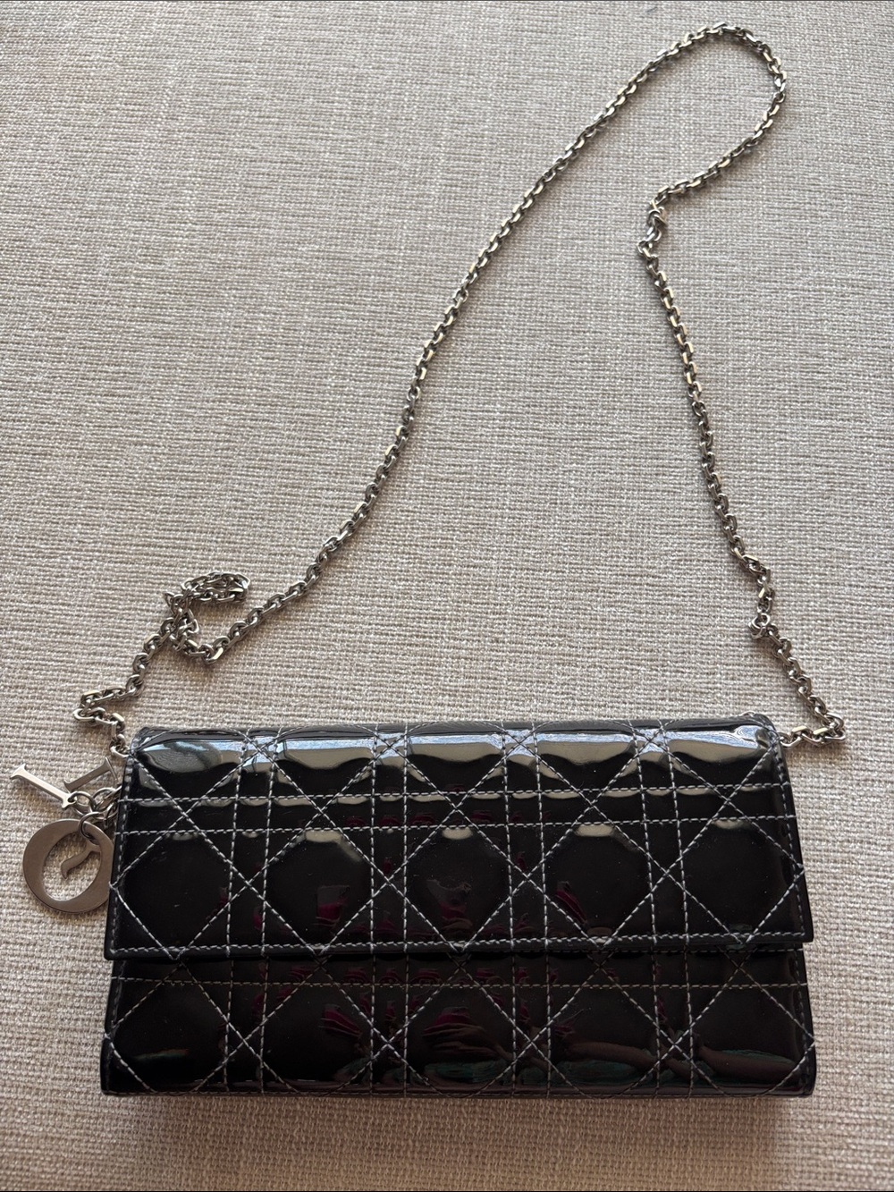 Dior Patent Cannage Wallet on Chain ✨
